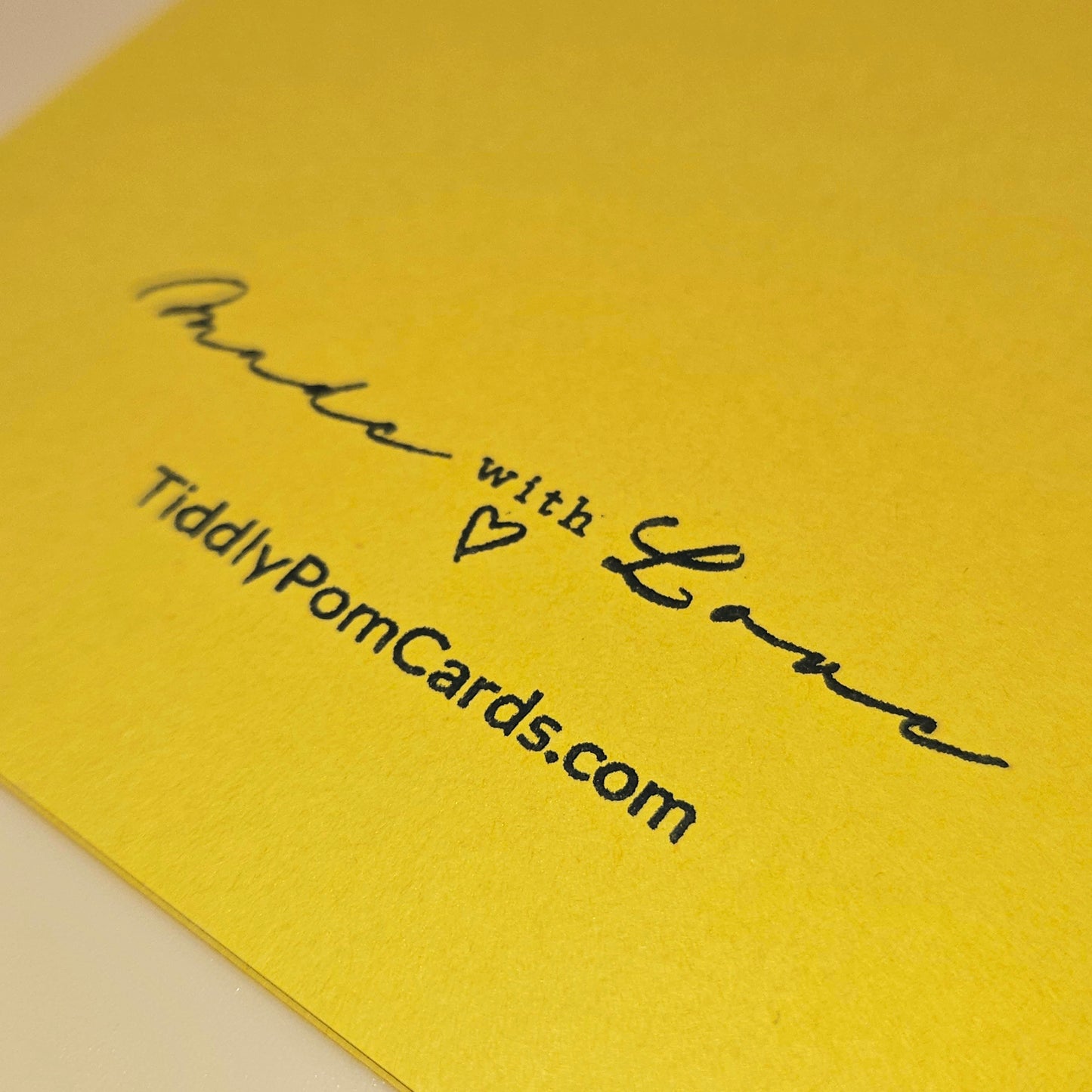 Winnie the Pooh Mother’s Day Card for Mom, Handmade Classic Pooh Daisy Bouquet, Heartfelt Keepsake with Message